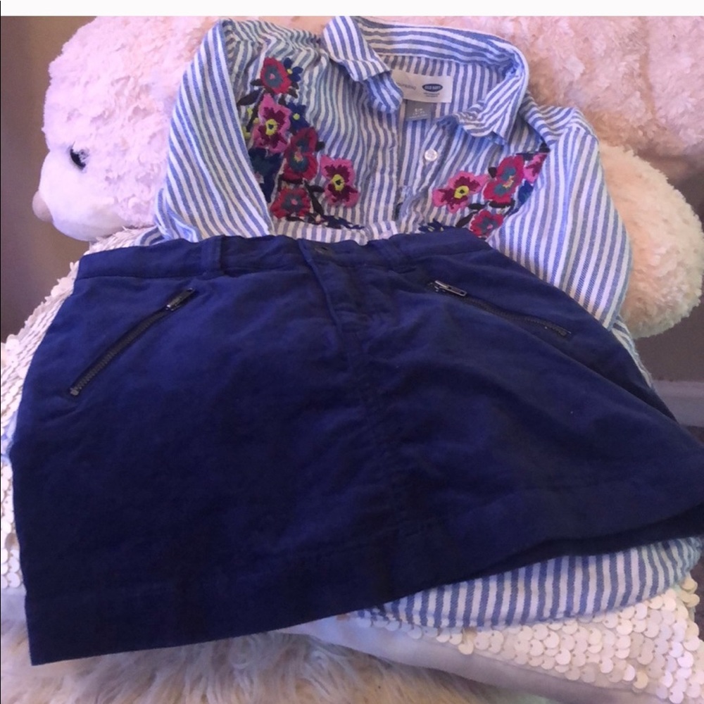 Shirt🎀 - Picture 4 of 5